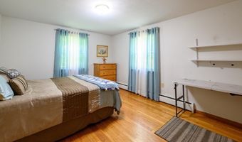 208 North St, Belchertown, MA 01007