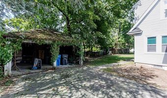15 Kent Pl, Cranston, RI 02905