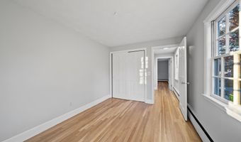 4 Forest Rd, Atkinson, NH 03811