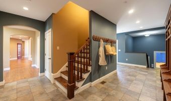 6 Crescent Dr, Bow, NH 03304