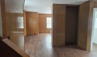 1555 Union St, Bangor, ME 04401