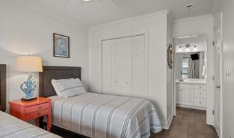106 Willis Ave A, Atlantic Beach, NC 28512