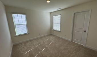 37 Bluebell St, Angier, NC 27501