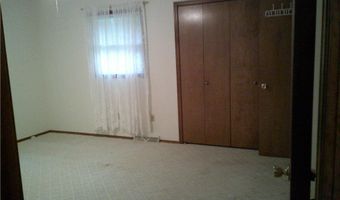 7251 Hidden Glen Dr, Amherst, OH 44001