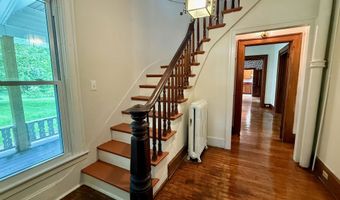 927 Water St, Bennington, VT 05257