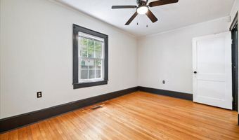 87 S Poplar St, Angier, NC 27501