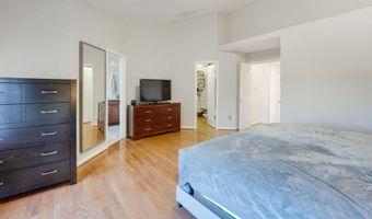 41863 CINNABAR Sq, Aldie, VA 20105