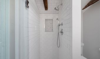 27 William St, Newport, RI 02840