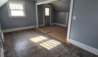 18 Darby St, Bloomfield, CT 06002