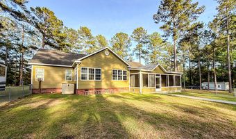 353 Alapaha River Dr, Alapaha, GA 31622