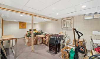 91 Ireland Pl, Amityville, NY 11701