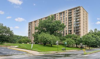 4600 S FOUR MILE RUN Dr 718, Arlington, VA 22204