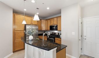 43851 KINGSTON STATION Ter, Ashburn, VA 20148