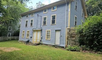 1 Side Hill St, Hopkinton, RI 02832