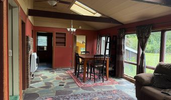 37 Sunset Ter, Brooklyn, CT 06234