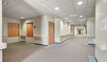 842 W Warwick Dr, Alma, MI 48801