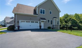 59 Camden Ln, Cranston, RI 02921