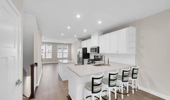 9 Halifax Rd, Bayville, NJ 08721