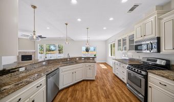 16550 Bamboo Ct, Anderson, CA 96007