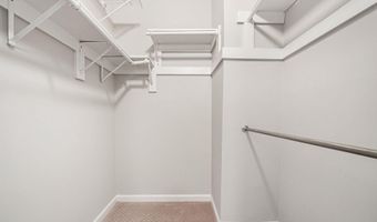 1101 S ARLINGTON RIDGE Rd 212, Arlington, VA 22202