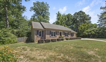 1002 Fair Oaks Ln, Apex, NC 27502