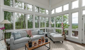 409 Northrop St, Bridgewater, CT 06752