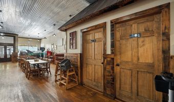 516 W Main St, Appalachia, VA 24216