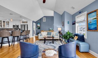 21 W Magnolia Ave, Beach Haven, NJ 08008