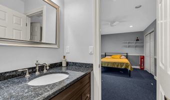 26 Bruns Rd, Allenhurst, NJ 07711