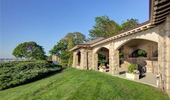 127 Harrison Ave 7, Newport, RI 02840