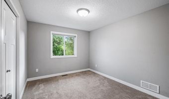 1970 157th Ln NW, Andover, MN 55304