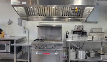 8348 S State Highway 5, Ava, MO 65608