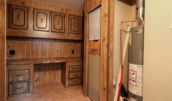 443 Piccadilly Cir, Bismarck, ND 58504