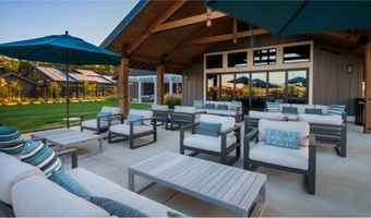 8220 Poinsettia St, Roseville, CA 95747