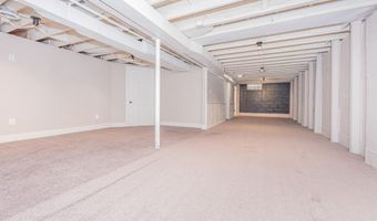 1836 Virnankay Cir, Ann Arbor, MI 48103