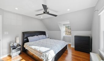 7908 W BOULEVARD Dr, Alexandria, VA 22308