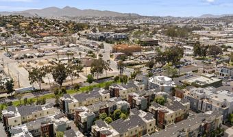 225 Royal Gln Unit #410, Escondido, CA 92025