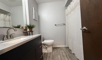 1609 Gateway Dr, Albert Lea, MN 56007