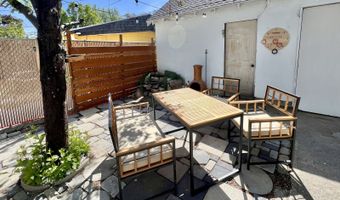 224 Oak St, Elko, NV 89801