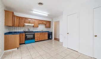 903 O St, Barling, AR 72923