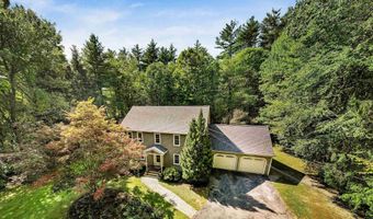 17 Candlewood Dr, Amherst, NH 03031