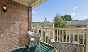 991 Manor Ln G, Columbus, OH 43221