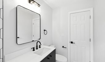 11 Budd Dr, Bethel, CT 06801