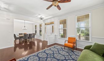 43245 BARNSTEAD Dr, Ashburn, VA 20148