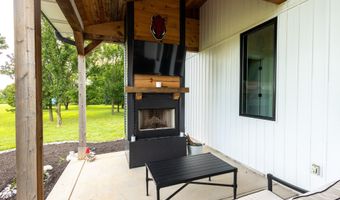 14743 Lawrence 1195, Aurora, MO 65605