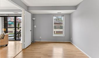 2100 LANGSTON Blvd 237, Arlington, VA 22201