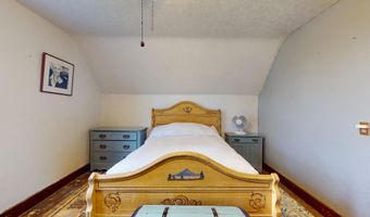 1703 Crown Point Rd, Bridport, VT 05734