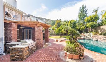 29515 Weeping Willow Dr, Agoura Hills, CA 91301
