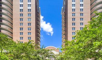 900 N TAYLOR St 1012, Arlington, VA 22203