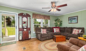 14231 Dykeland Rd, Amelia Court House, VA 23002